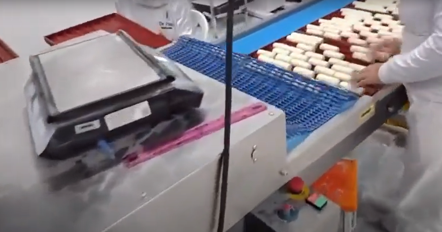 Máquinas para panificação Famaq em operação - Equipamentos industriais de qualidade